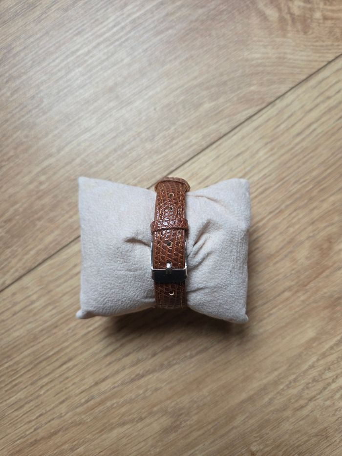 Montre femme vintage - photo numéro 4