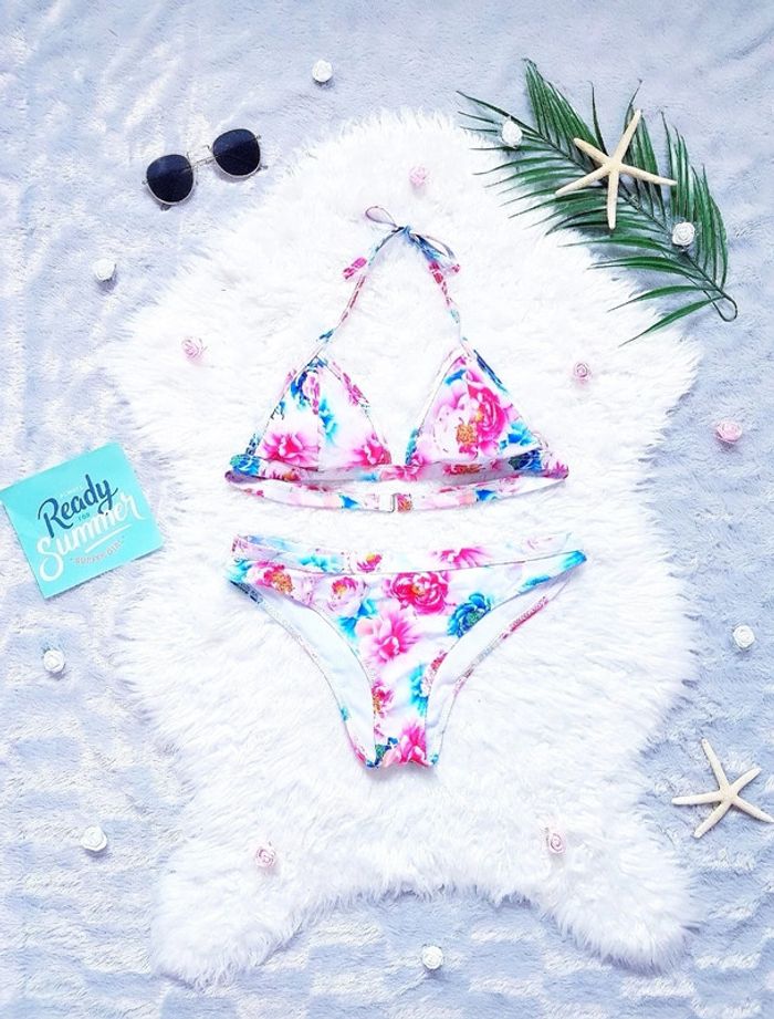 Bikini triangle fleuri neuf - T.S ou T.36 🖤