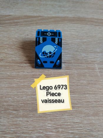 Lego 6973 pièce bleu vaisseau