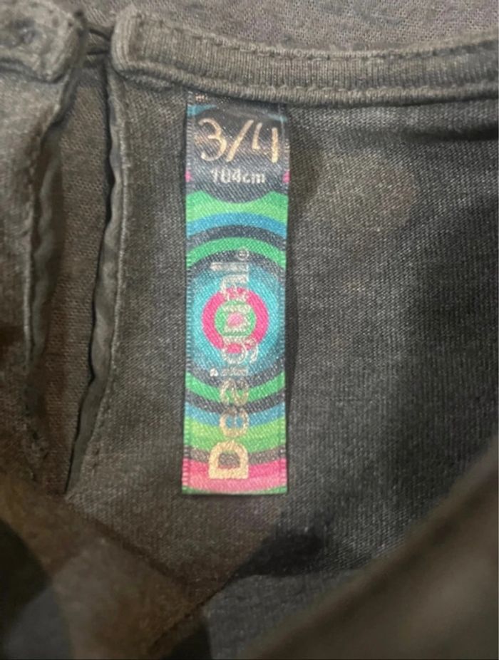 Robe desigual 3/4 ans très peu porté excellent état - photo numéro 5