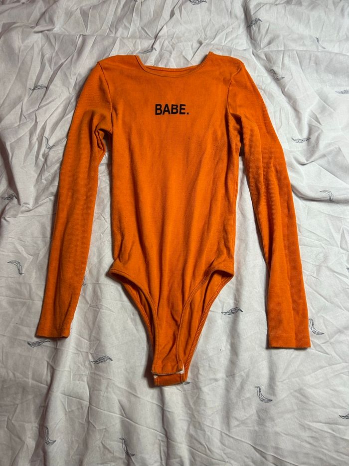 Bodies orange - photo numéro 2