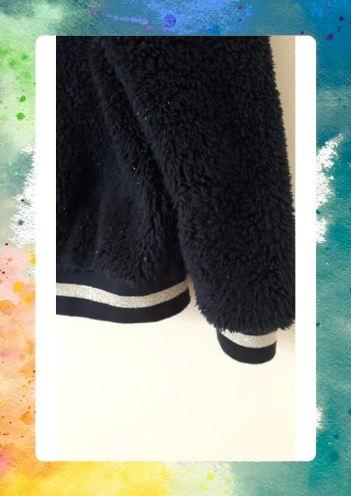 Gilet bien chaud et doux a paillettes 5 ans - photo numéro 5