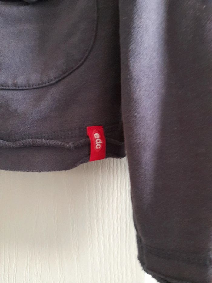 Veste - photo numéro 3