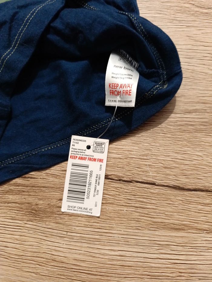 T-shirt F &F 56 cm neuf - photo numéro 4