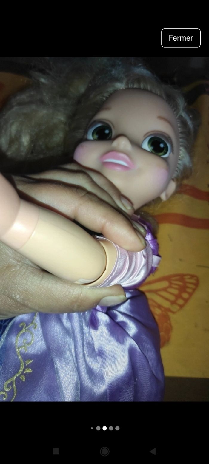 Très belle poupée Disney j37 - photo numéro 2
