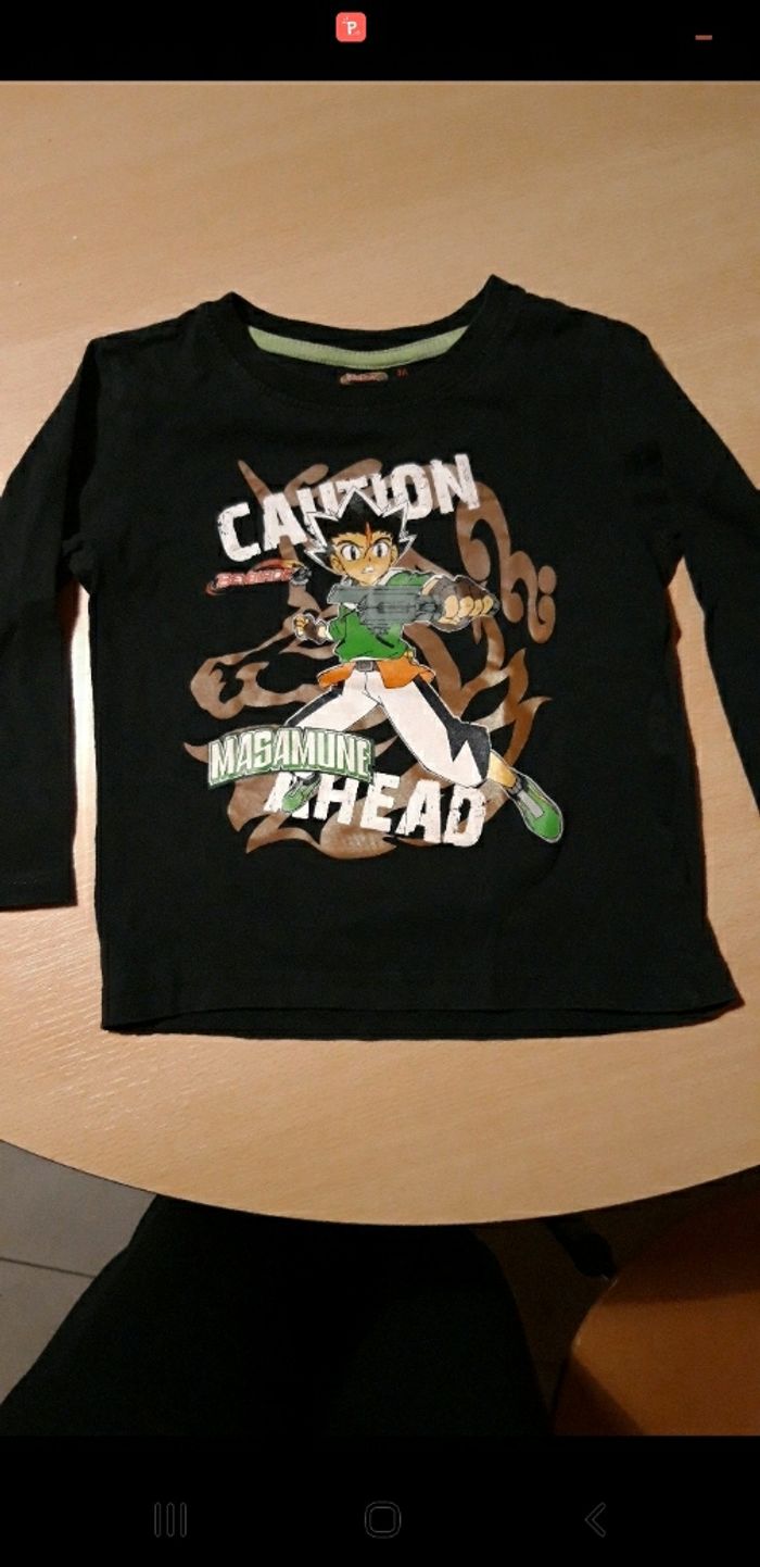 Tee-shirt beyblade 4 ans