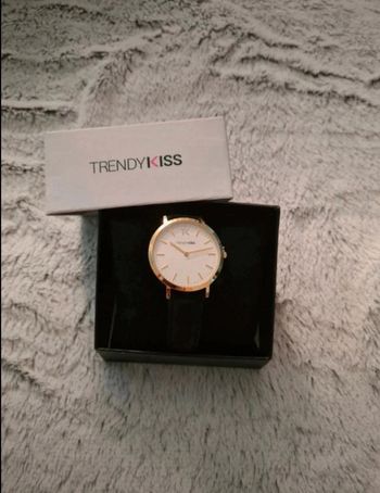 Montre neuve TrendyKiss