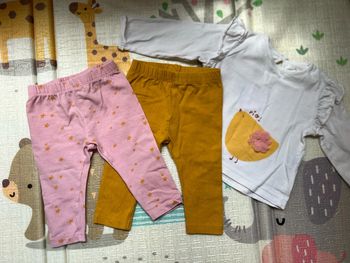 Lot de 2 leggings + t-shirt manches longues