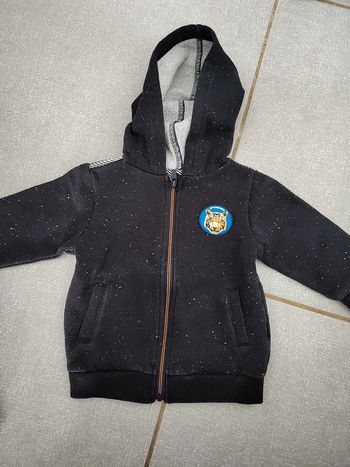 Gilet à capuche 3 pommes T.6-9M