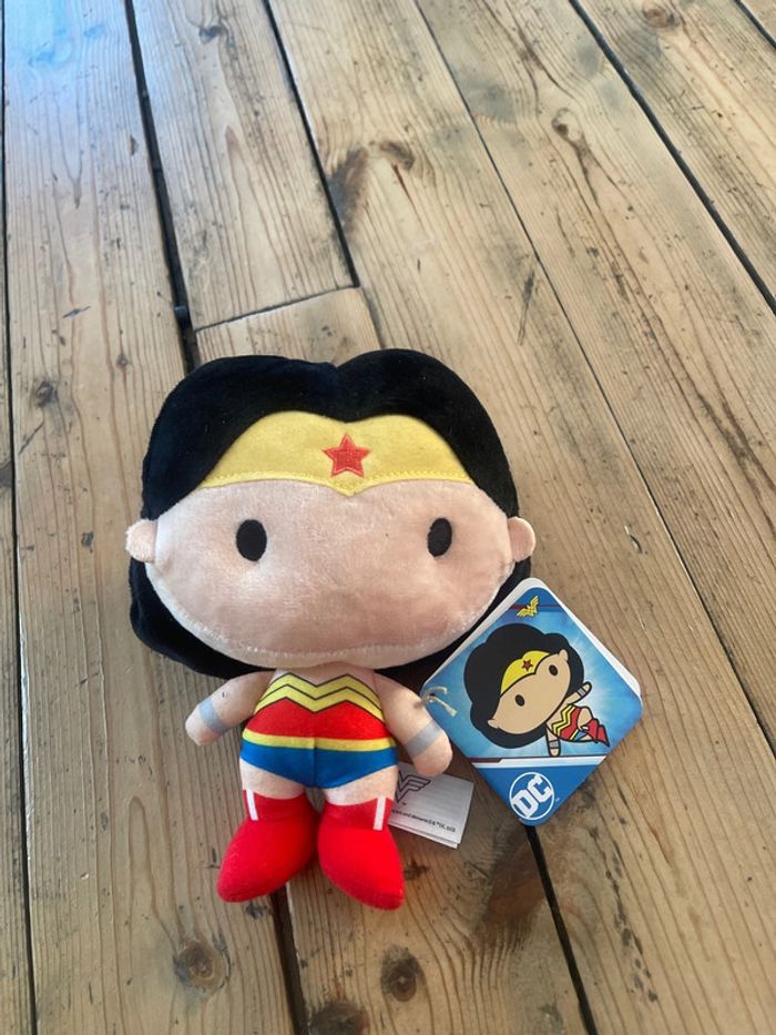 Peluche Wonder Woman dc comics