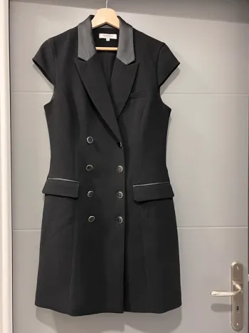 Robe noire Morgan 211-Rsarah T40