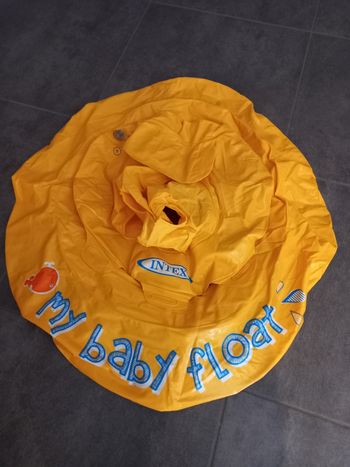 Bouée bébé intex