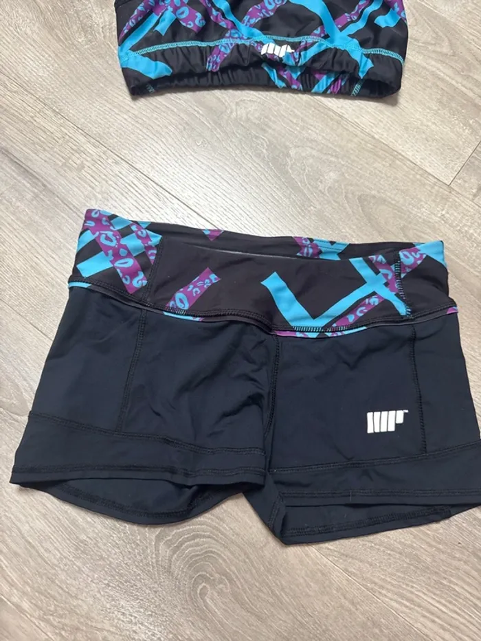 Ensemble sport brassière short - photo numéro 2
