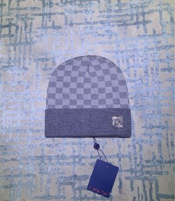 Bonnet gris