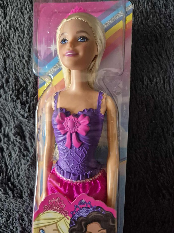 Barbie Princesse Blonde - photo numéro 2