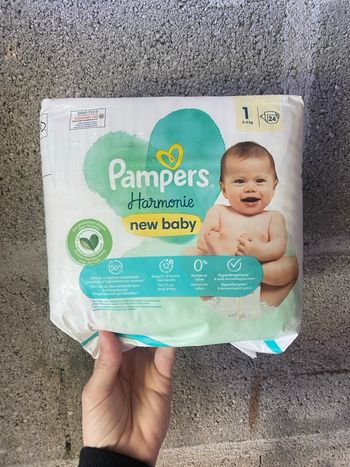 Couche Pampers taille 1