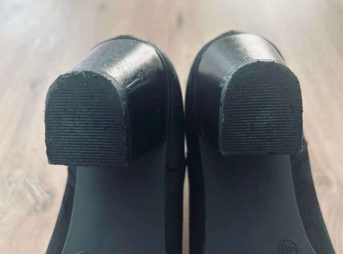 Bottines en daim noires - photo numéro 5