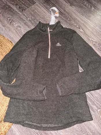 pull quechua taille M