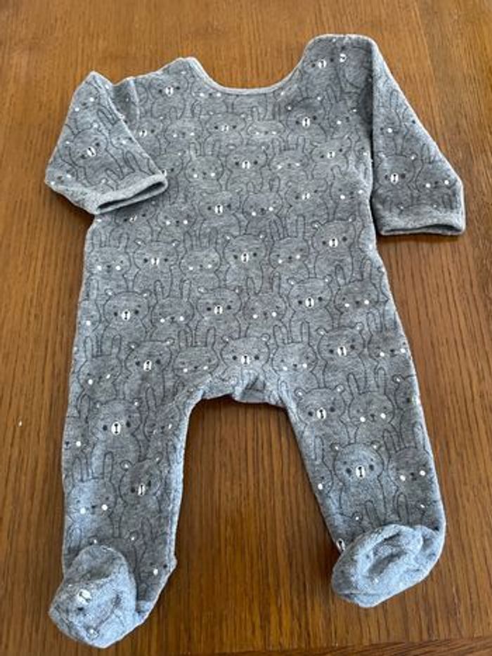 Lot pyjama. Bébé - photo numéro 4