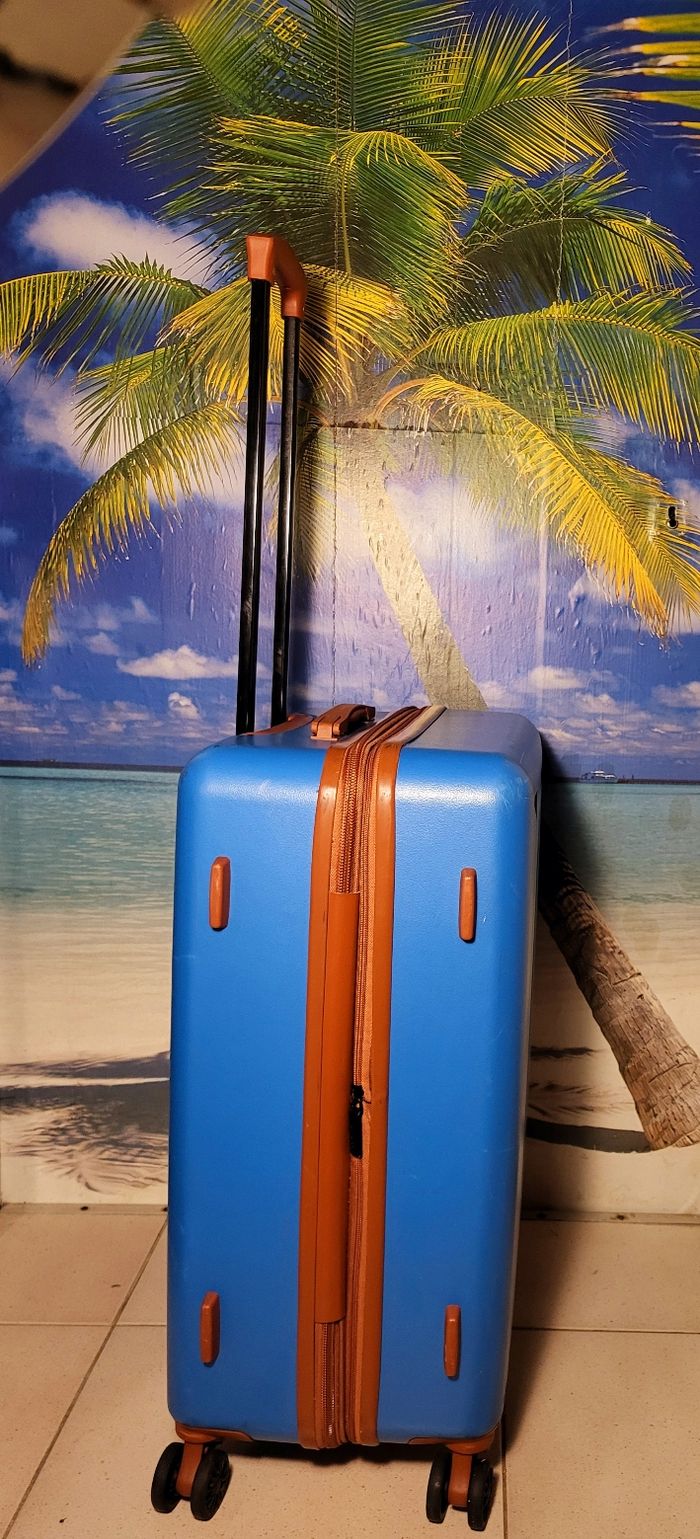 Valise - photo numéro 3