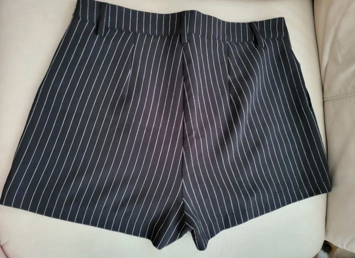 Short classique - photo numéro 3