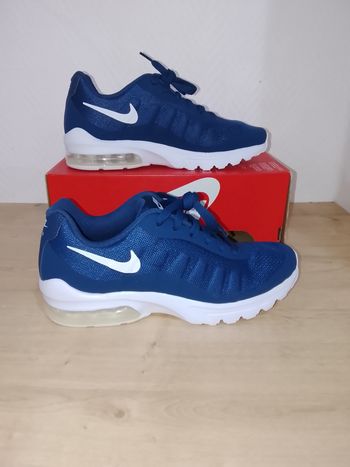 Nike air Max invigor taille 39
