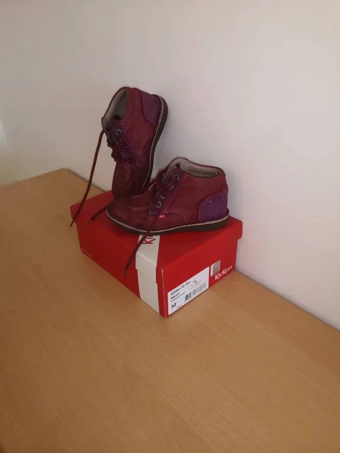 Chaussures Kickers taille 32 - photo numéro 3