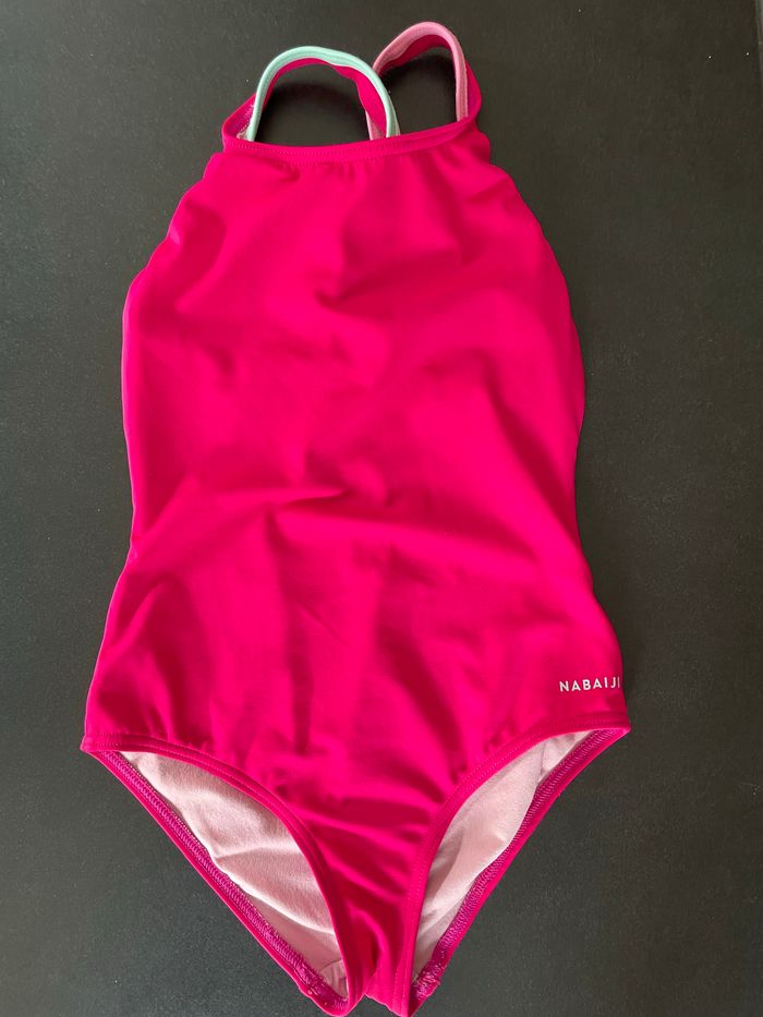 Maillot de bain Nabaiji fille 5 ans
