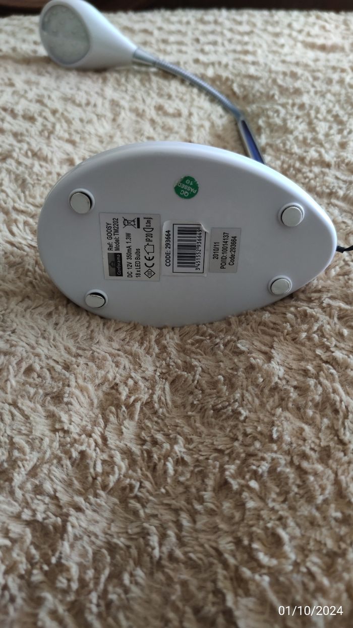 Lampe LED de bureau articulée - photo numéro 6