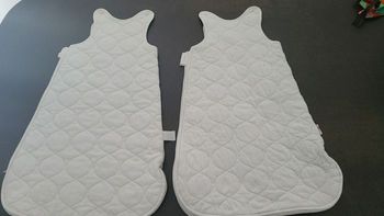 Lot 2 gigoteuses blanches légères