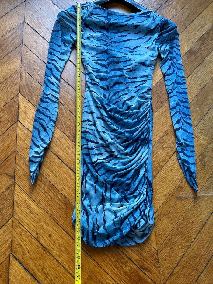 Neuve: Robe dos nu Zara XS. - photo numéro 2