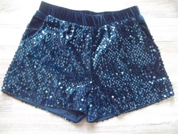 Short velours à sequins bleu marine Kiabi 12 ans