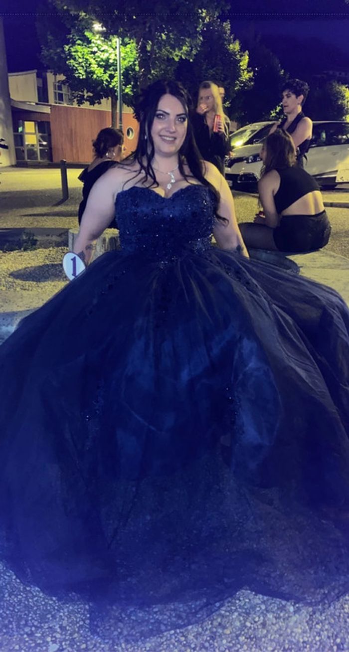 Robe de soirée - photo numéro 3