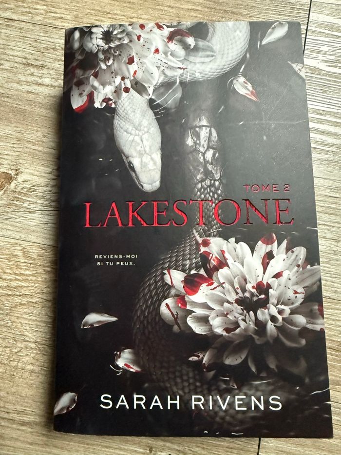 Lakestone Tome 2