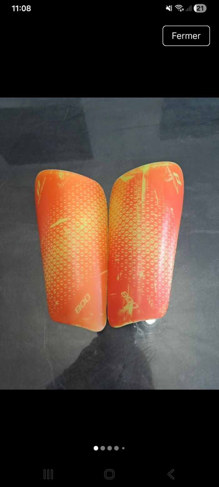 Protège tibia - photo numéro 1