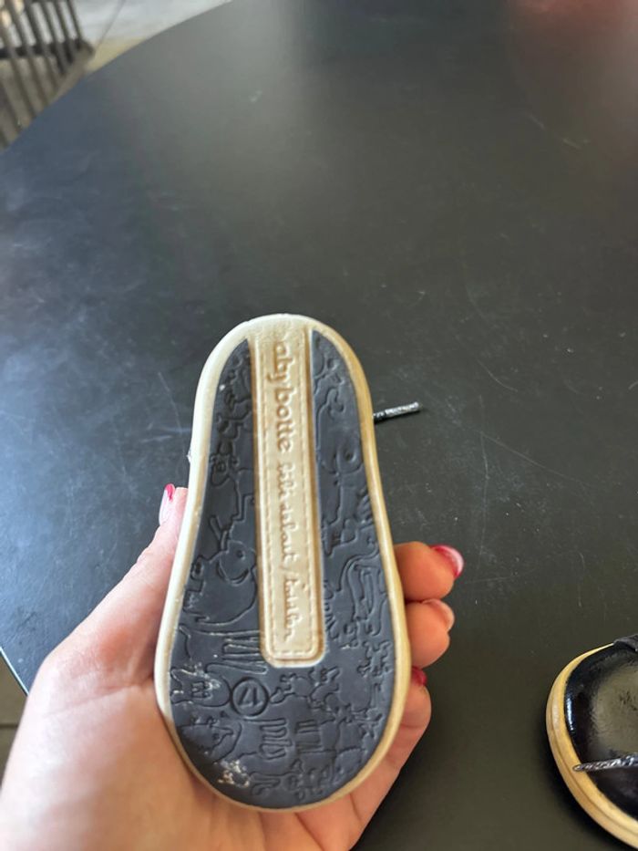 Chaussure bébé fille taille 17 - photo numéro 2