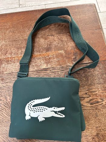Sacoche Lacoste