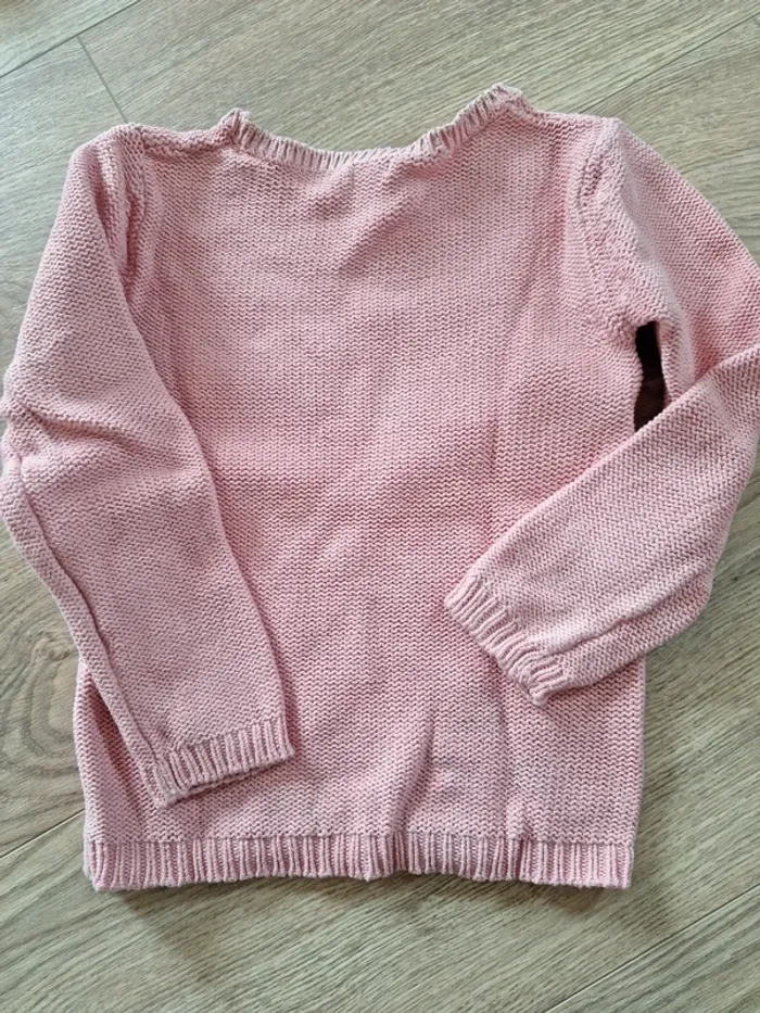 Pull 6ans - photo numéro 2