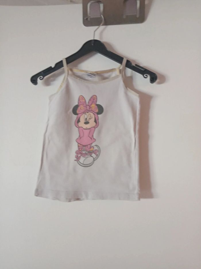 Joli top Minnie. 2 ans