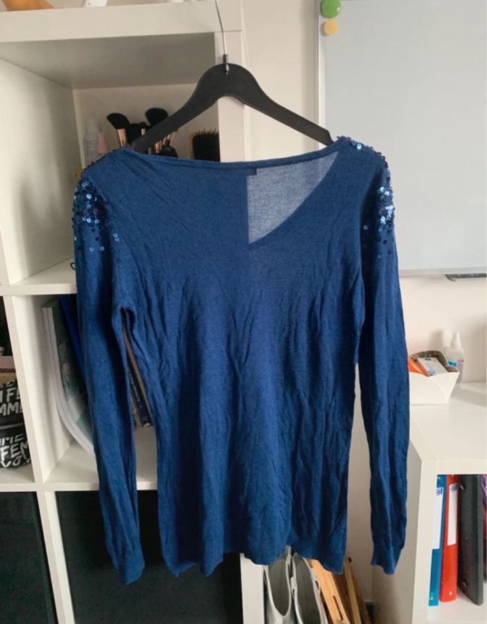 Pull bleu marine - photo numéro 3
