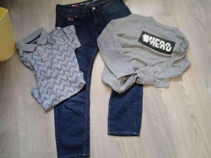 Lot de vêtements garçon 12 ans - photo numéro 2