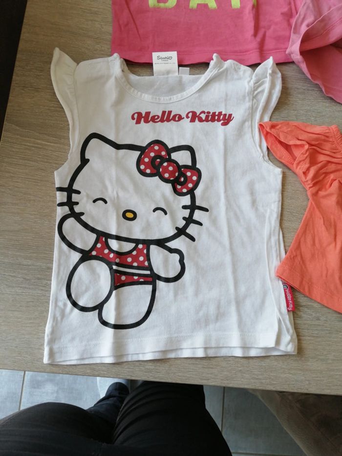 Lot de 4 tshirts manches courtes 3 ans - photo numéro 7