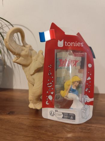 Tonie Astérix Falbala neuve en français
