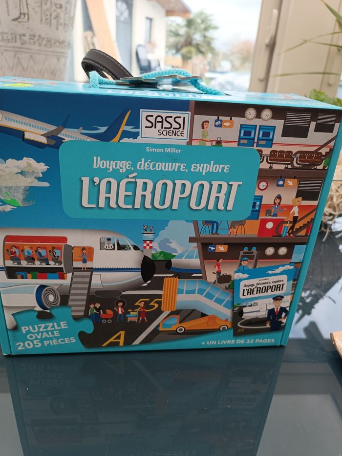 L'Aéroport - puzzle + Livre