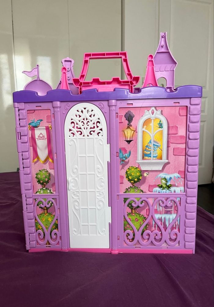 Maison de poupées Barbies - photo numéro 3