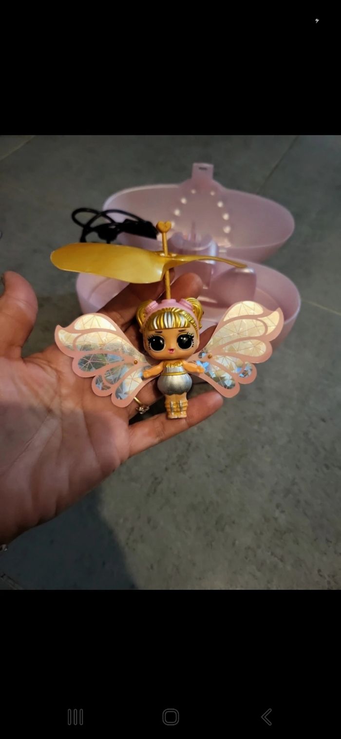 Poupee volante LOL - photo numéro 3