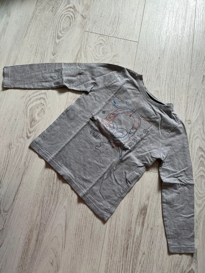 Lot de 2 t shirts manches longues 6 ans - photo numéro 5