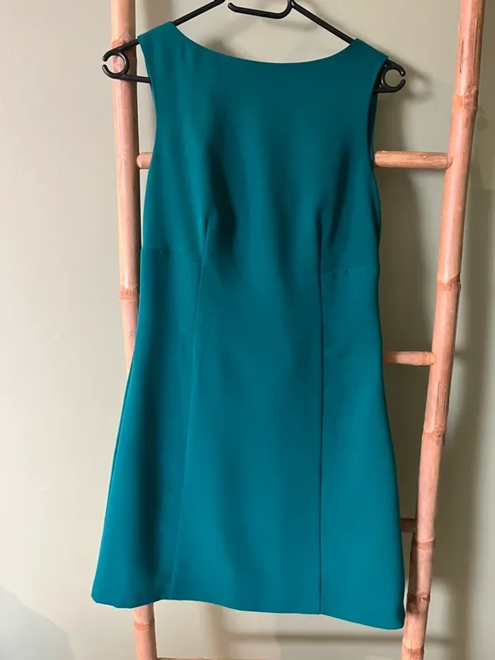 Robe verte La City – taille 36, élégante avec nœud dos - photo numéro 3