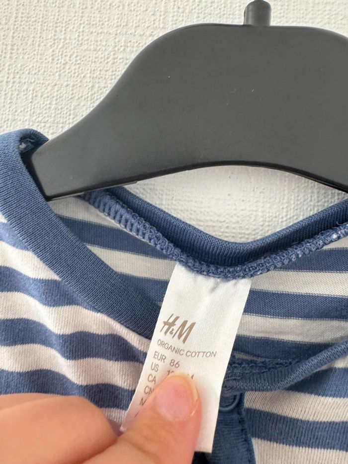Pyjama / dors bien / grenouillère - taille 23 mois 🌼 - photo numéro 2