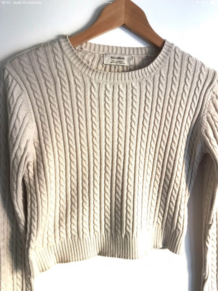 Pull beige court Pull&Bear taille 36/38 effet tricot torsadé - photo numéro 4